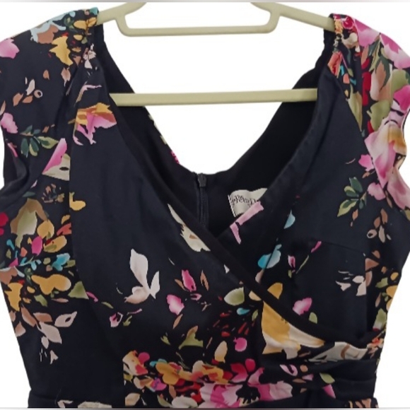 The Pretty Dress Co Pin Up Dress Sz 16 - Picture 3 of 8